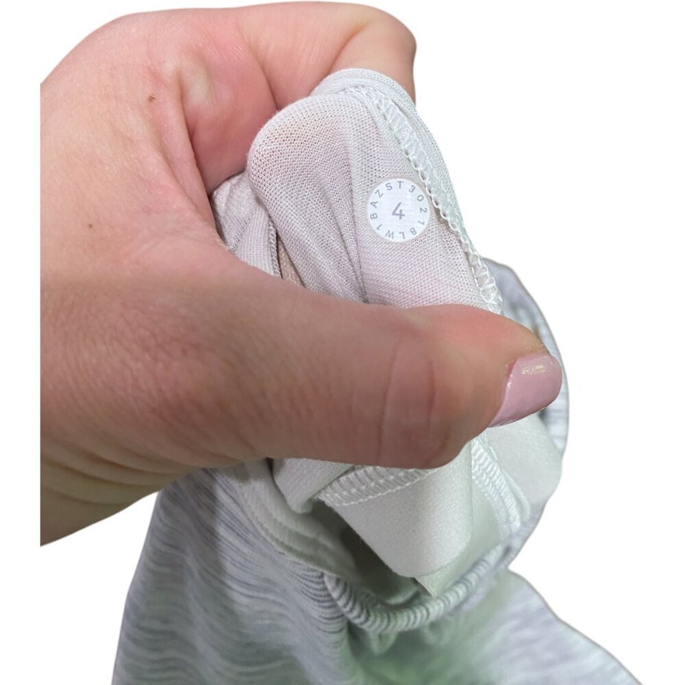 Lululemon Create Your Calm Tank Size 4 - image 6